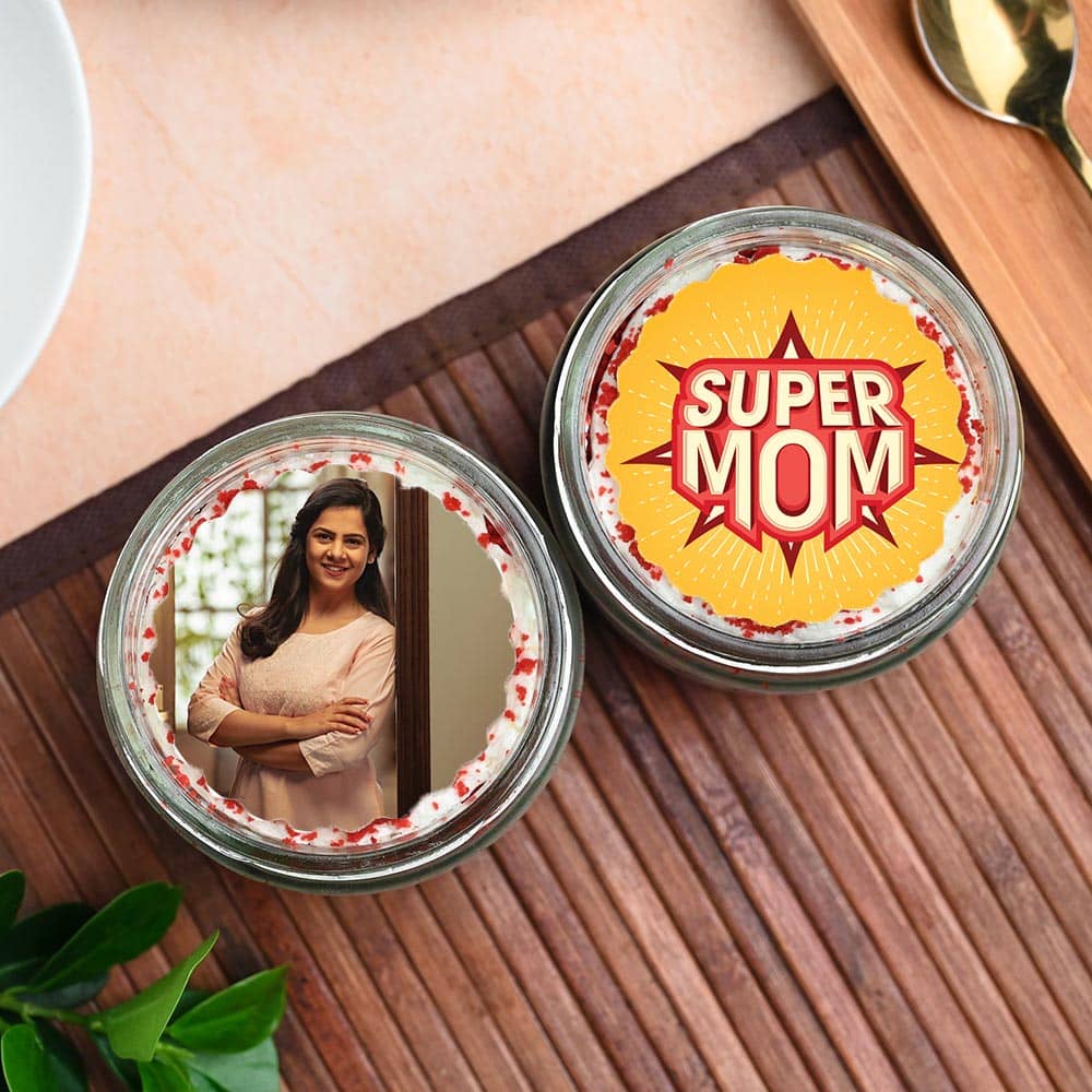 Top View Super Mom Red Velvet Photo Jar Cakes