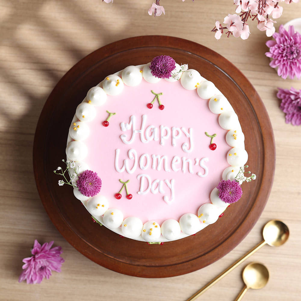 Sweet Blooms Womens Day Cake