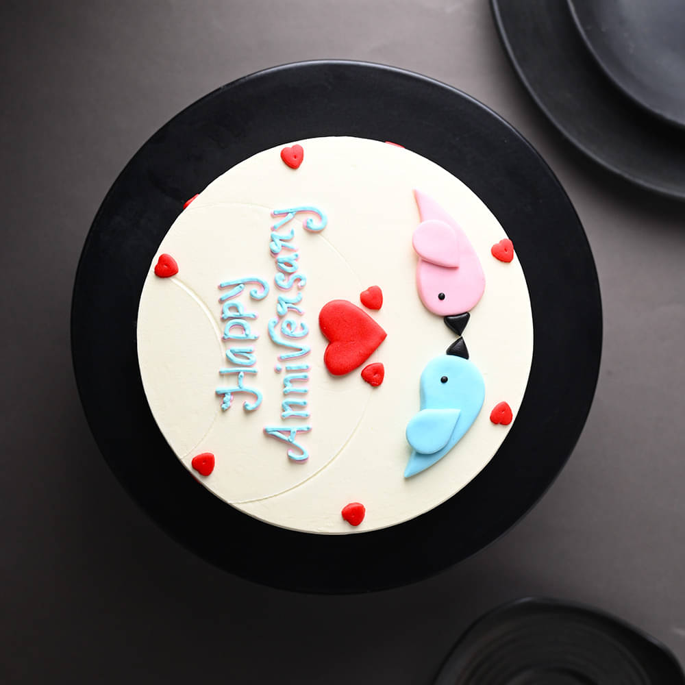 Front View: Anniversary Cake for the Love Birds