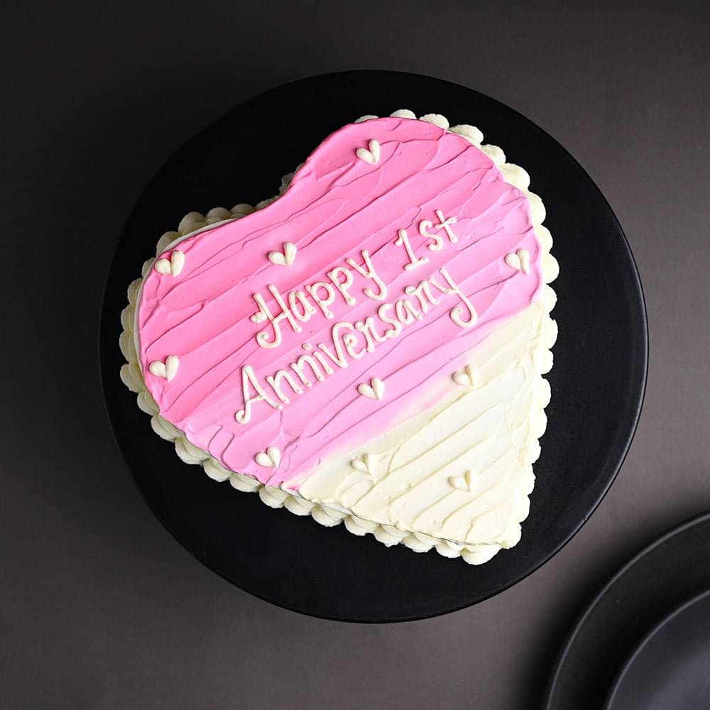 Top View: Heart Shaped Anniversary Cake