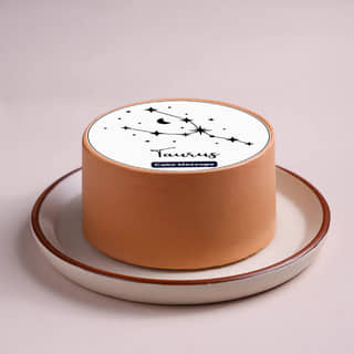 Front View of Taurus Zodiac Bento Cake Front View of Taurus Zodiac Bento Cake