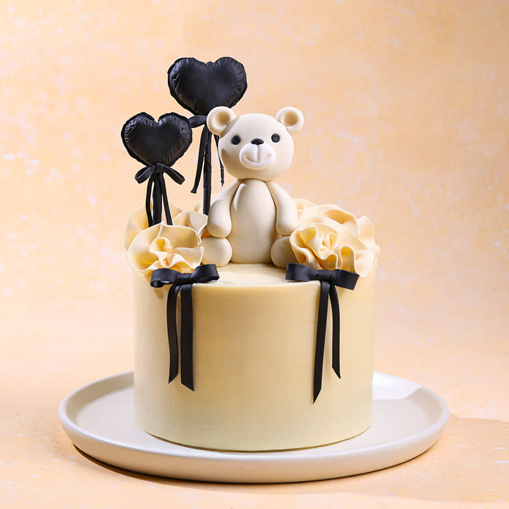 Teddy Hugs Balloon Cake