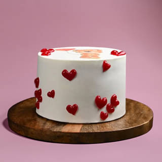 Side View of Teddy Love Cake