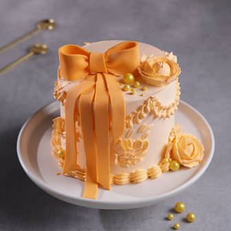 The Bow N Bloom Cake