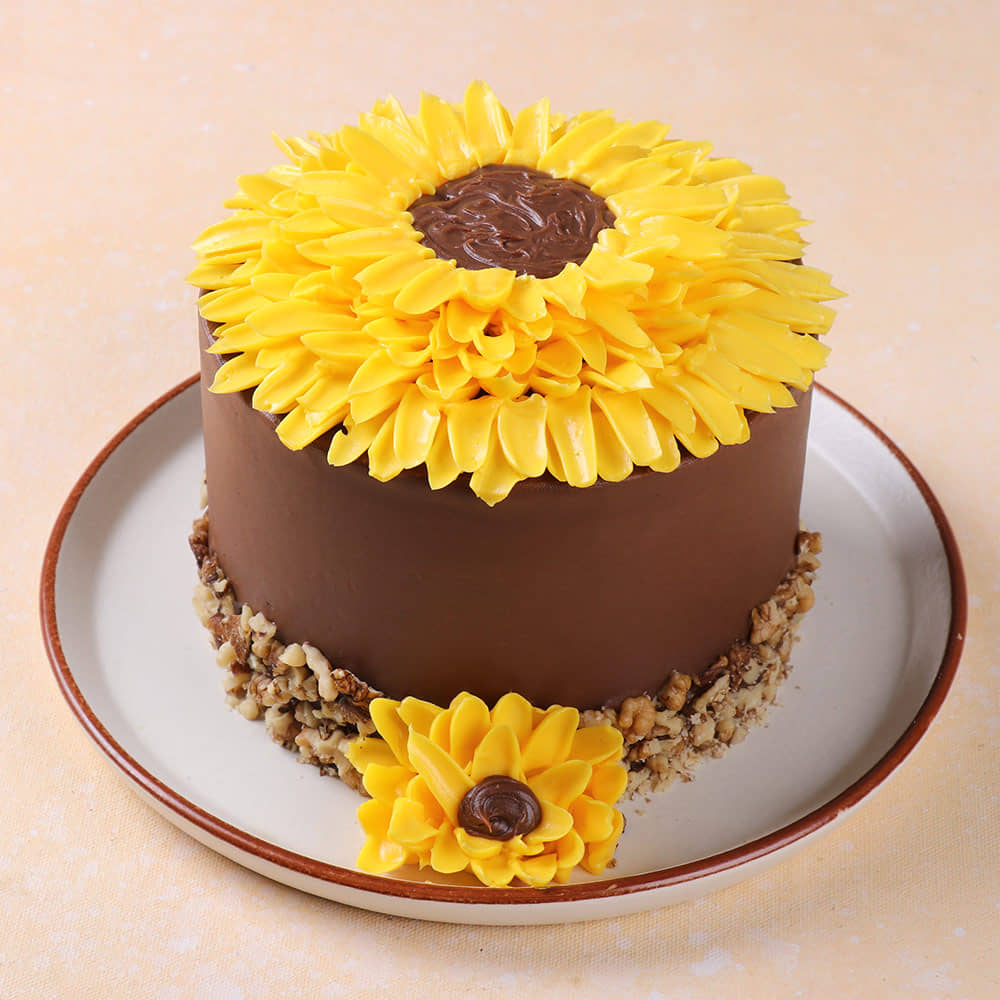 The Classic Sunflower Cake