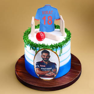 Run Machine Cricket Theme Cake