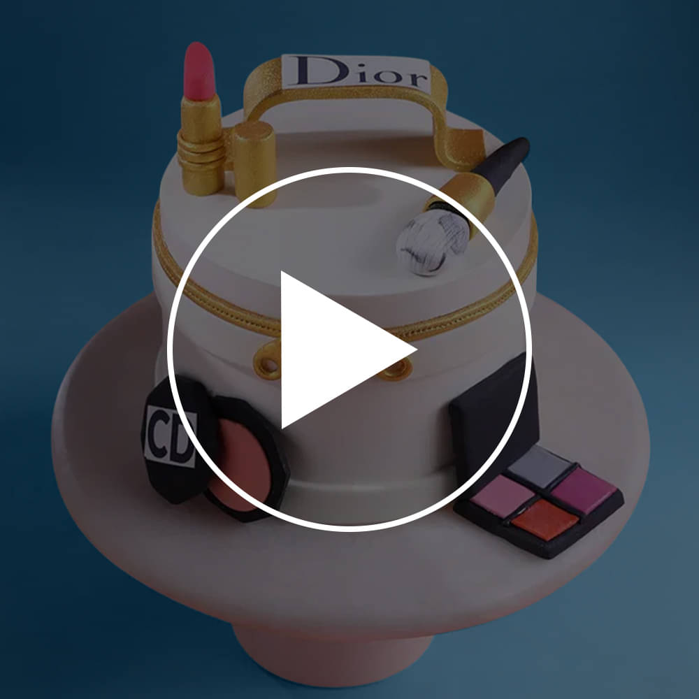 Glam Up Queen Makeup Cake
