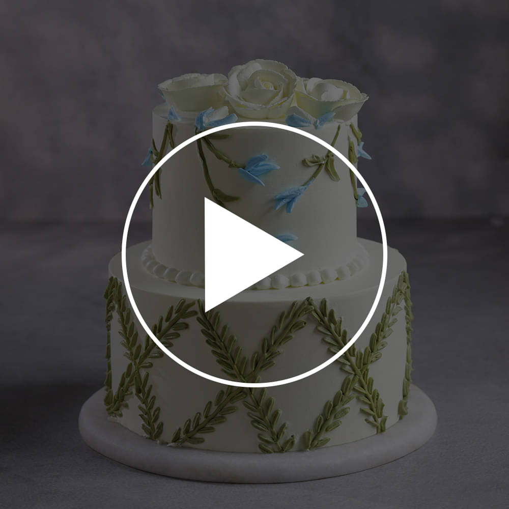 White Roses Floral Cake