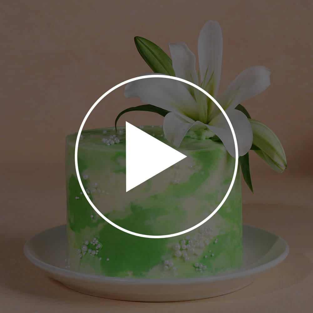 Lily N Pearls Cake