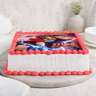 Side View of Thor Power Party Cake