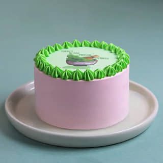 Side View of Matcha Stress Bento Cake Side View of Matcha Stress Bento Cake