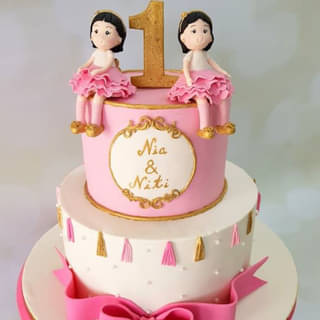 Zoomed View of Twin Ballerina Girls Semi Fondant Cake