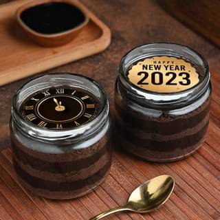 New Year Choco Jar Cakes
