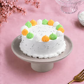 Cream Dollops Vanilla Cake