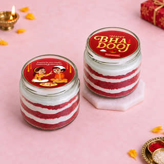 Red Velvet Bhai Dooj Jar Cakes