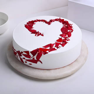 Warmth Of Love Vanilla Cake:Valentine's Day Cake