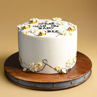 Side View of  Baby Bee Cake