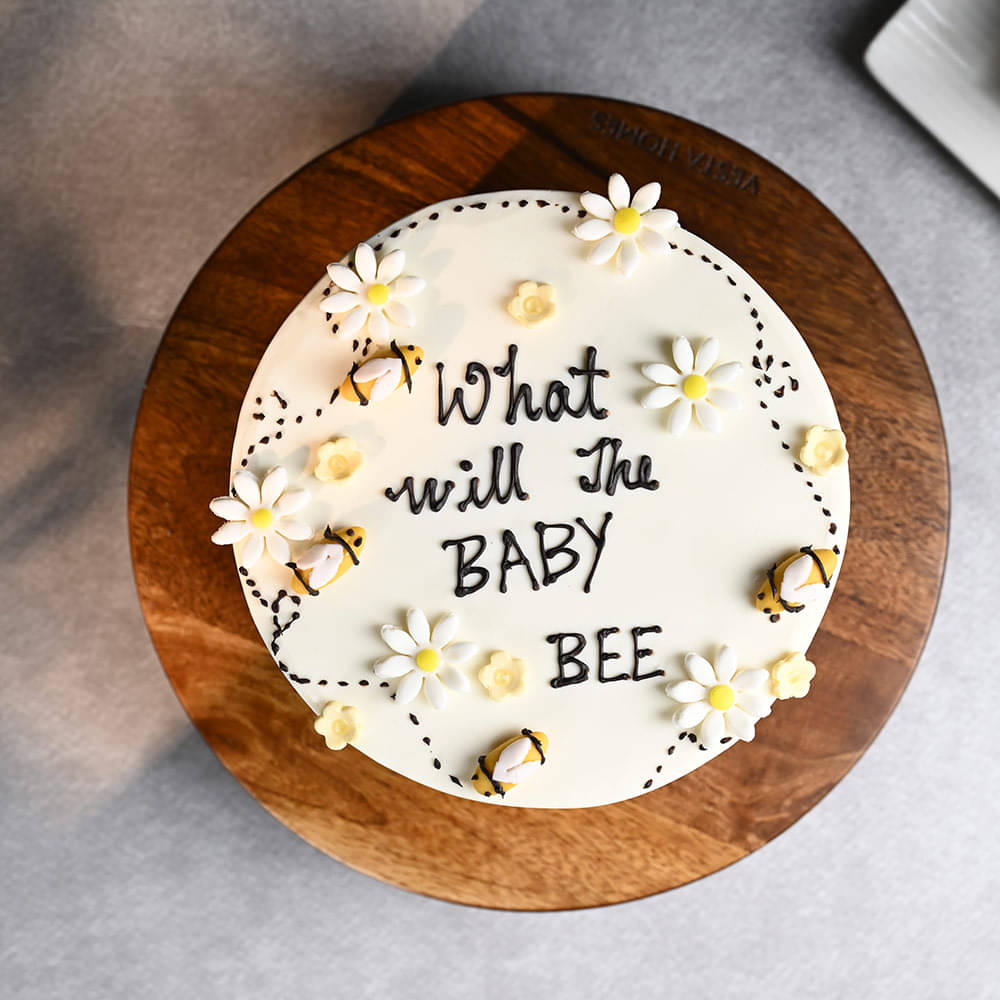 What Will the Baby Bee Cake
