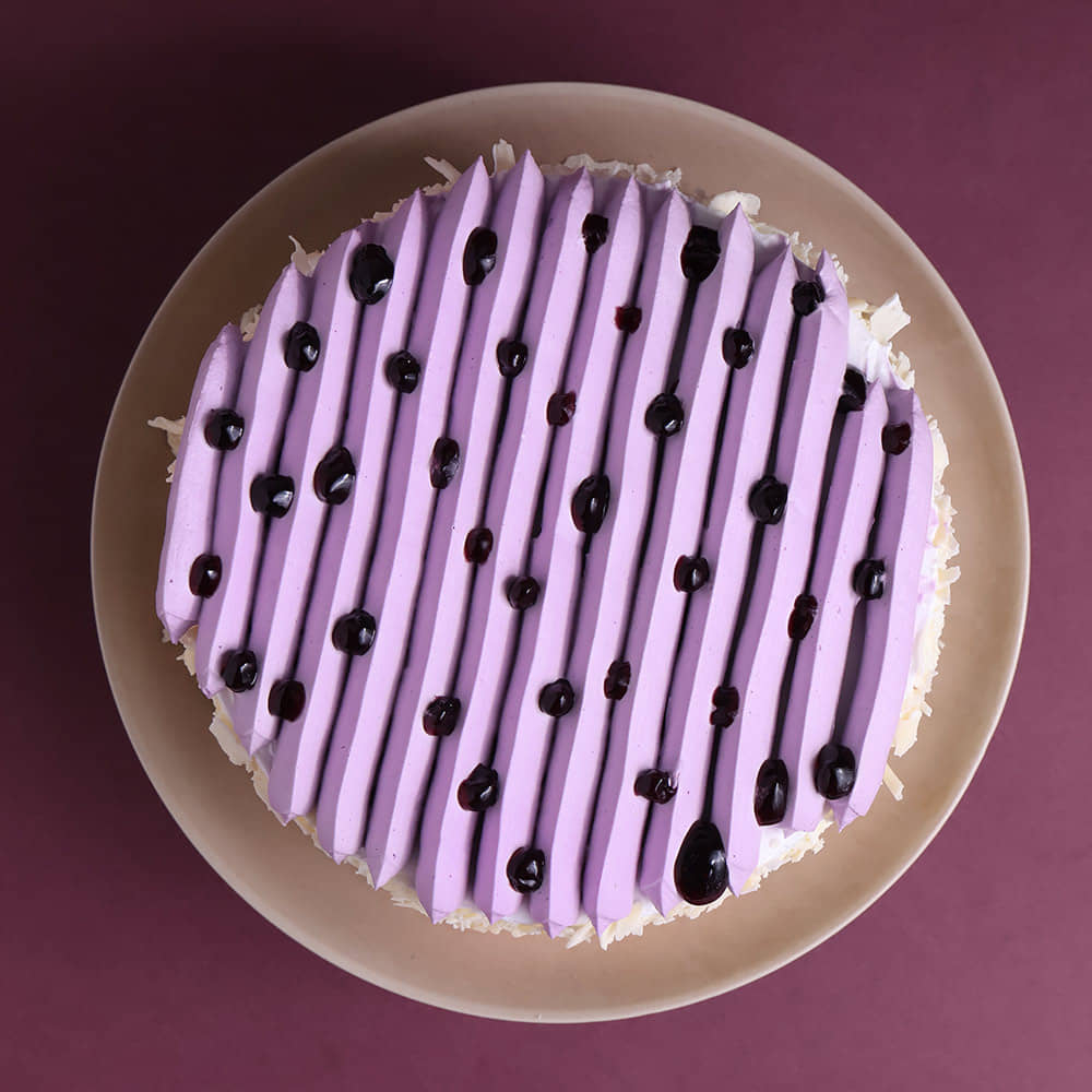 White Choco Shards Blueberry Cake