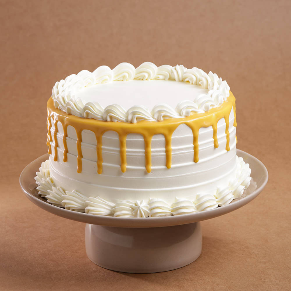 Yellow Glaze Vanilla Cake Front View of Yellow Glaze Vanilla Cake