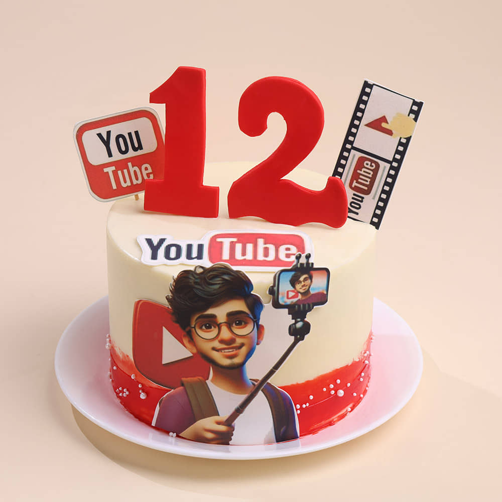 Youtube Vlogger Cake