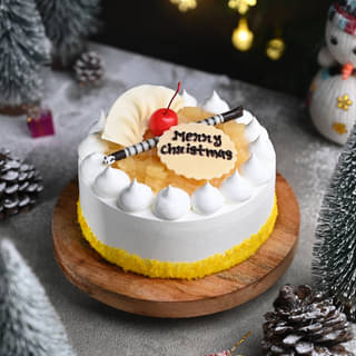 Zesty Christmas Pineapple Cake